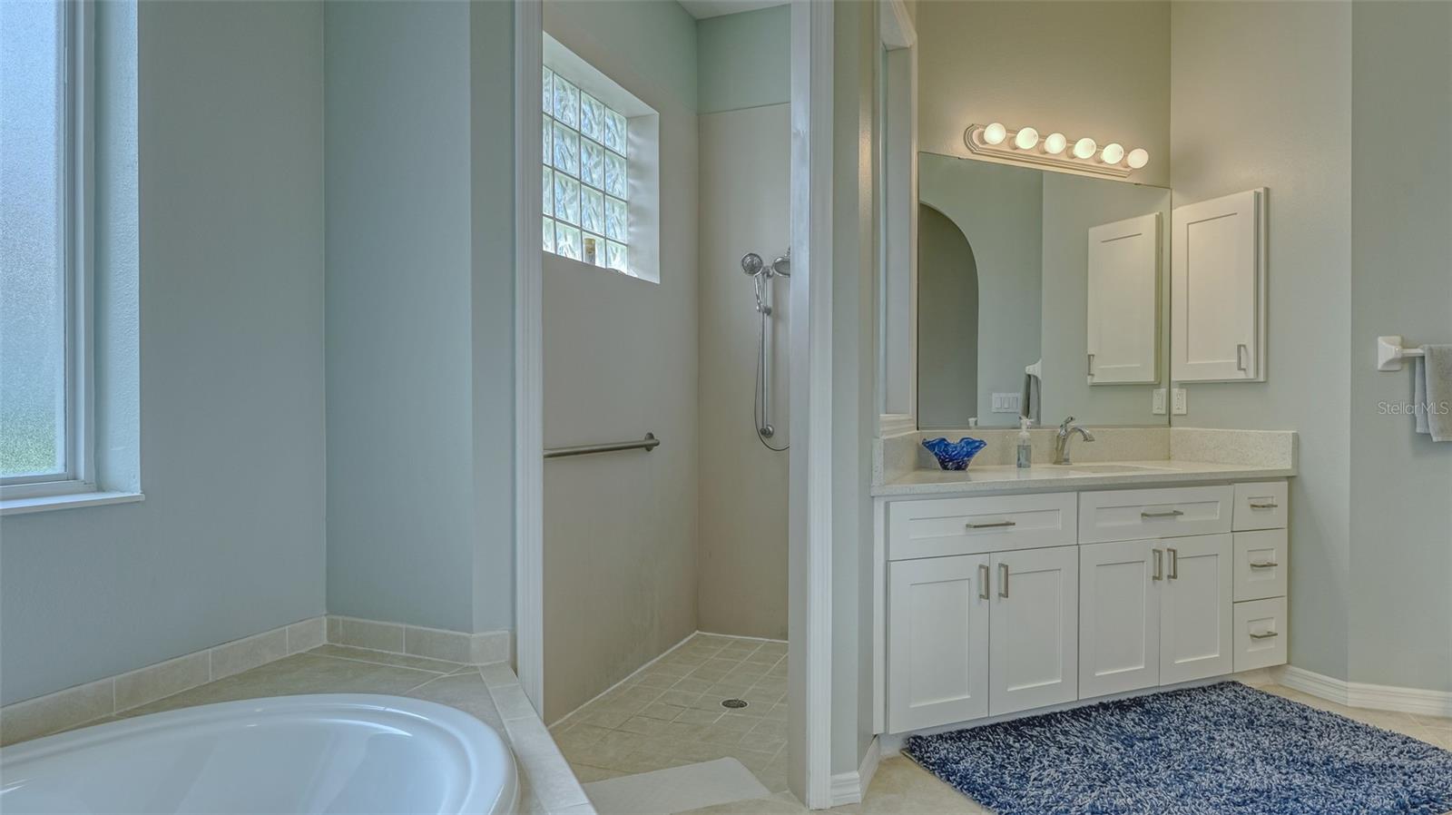 SILVER OAK - Residential