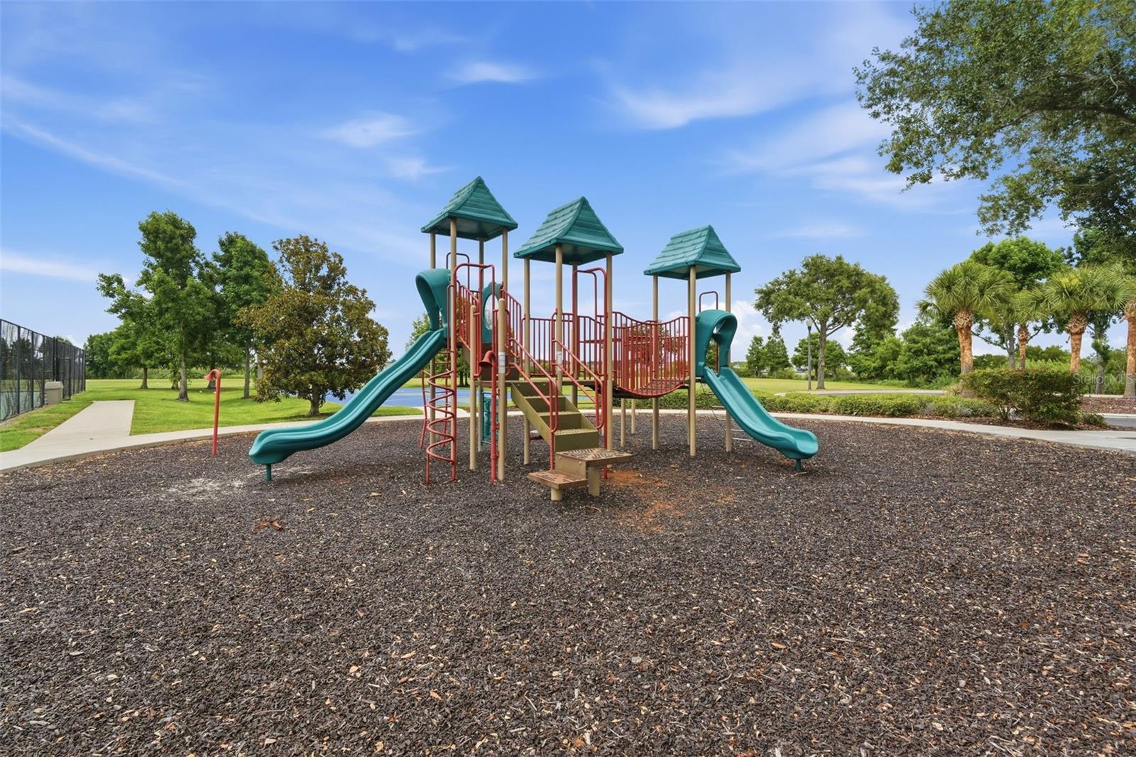 GROVELAND WATERSIDE POINTE PH 01 - Residential