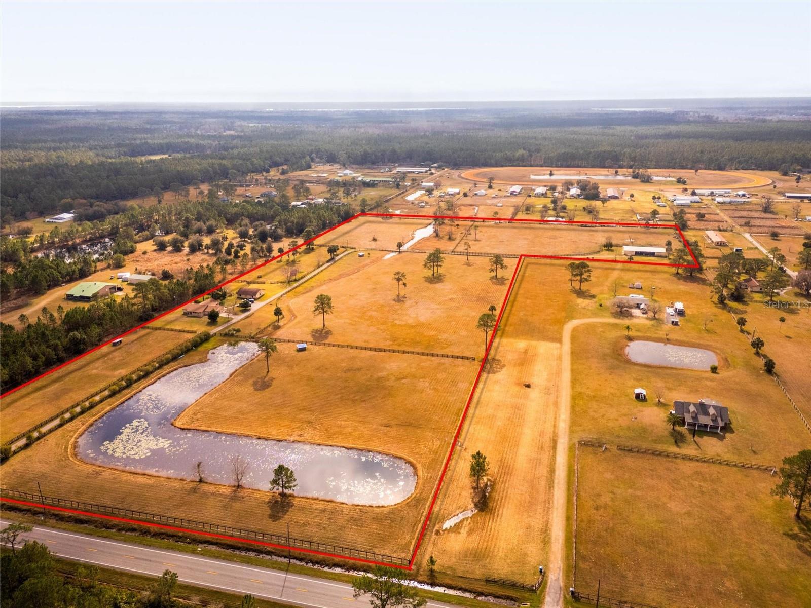 REVEILLE FARMS UNREC - Residential