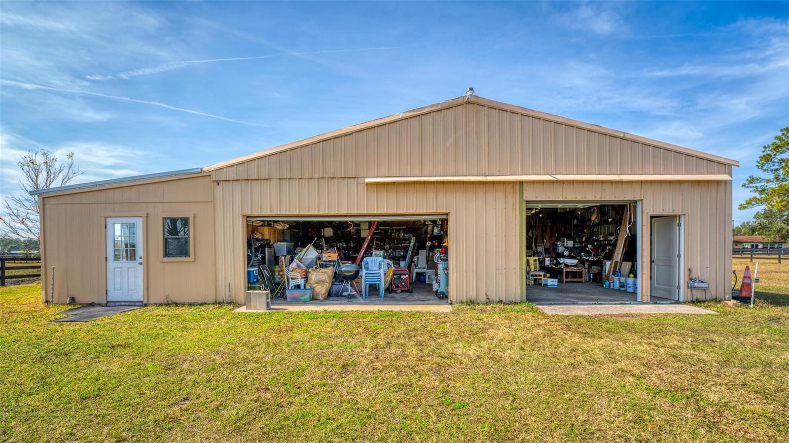 REVEILLE FARMS UNREC - Residential