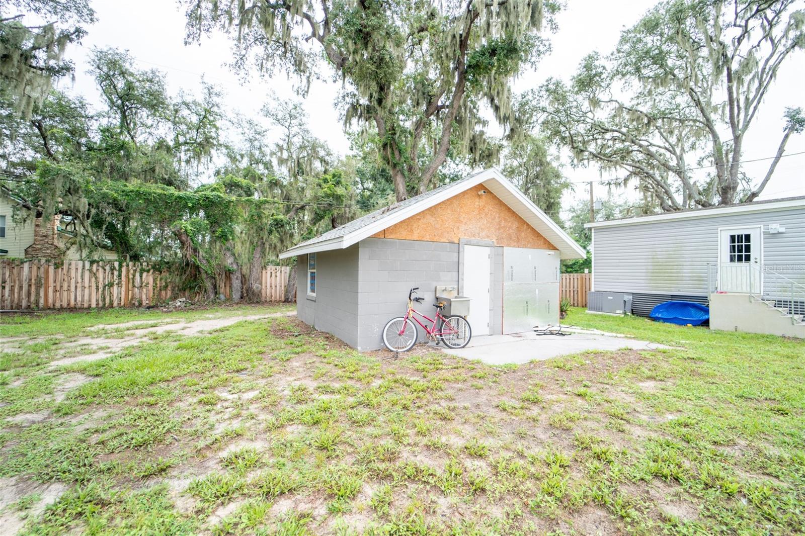 UNPLATTED - Residential