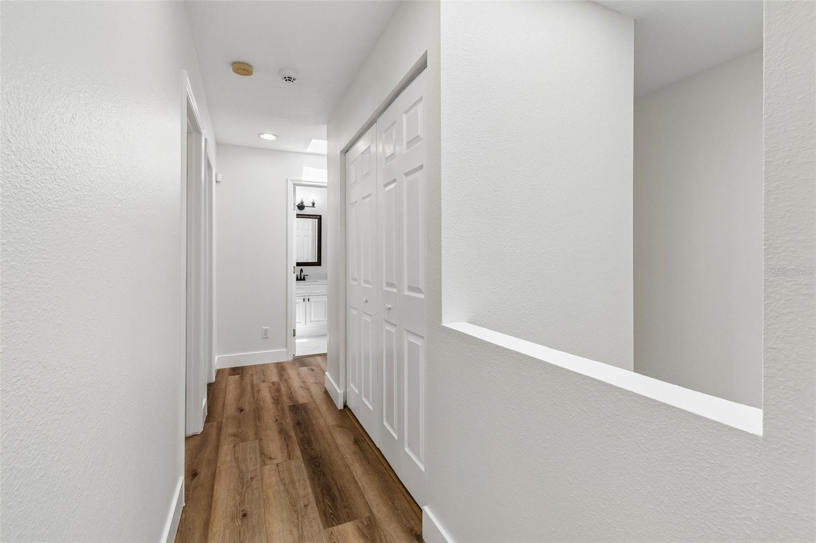SOHO-HYDEPARK TWNHMS - Residential
