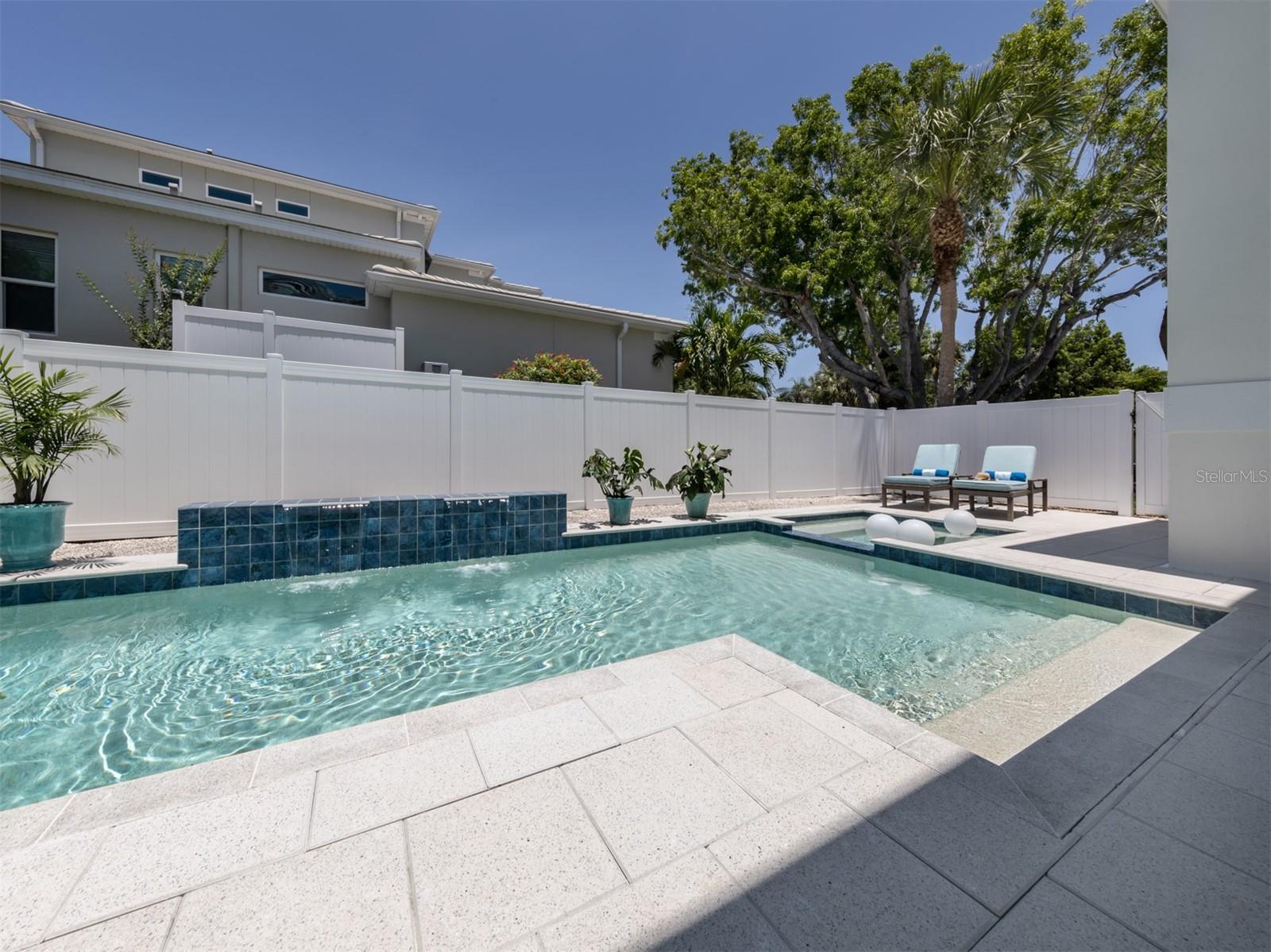 BIRD KEY SUB - Residential