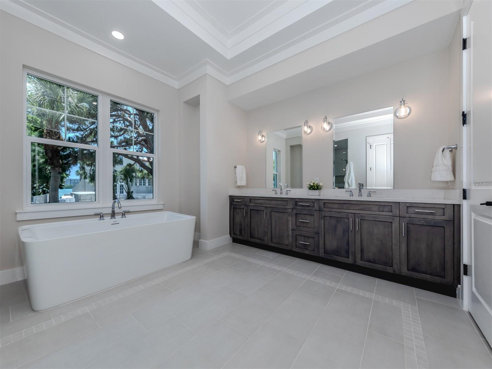 BIRD KEY SUB - Residential