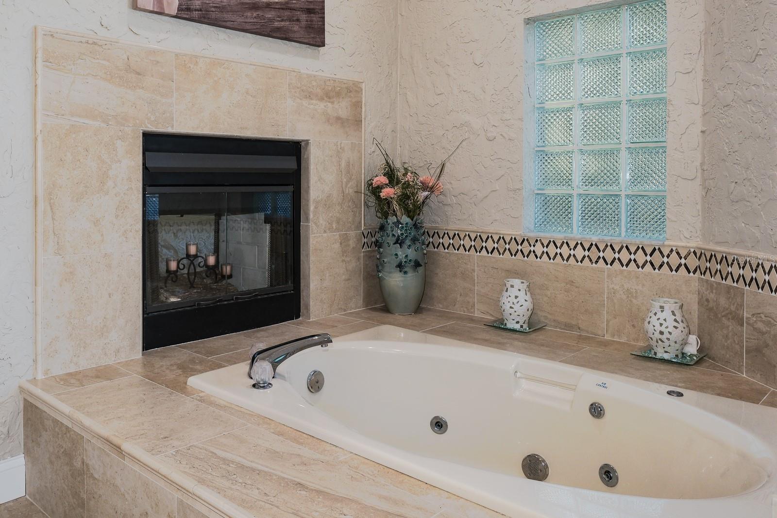 DEERPATH UNIT ONE - Residential
