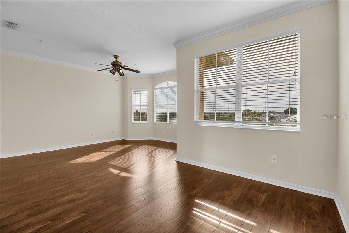 SPINNAKER COVE TWNHMS - Residential