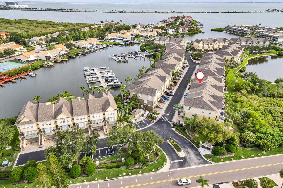 SPINNAKER COVE TWNHMS - Residential