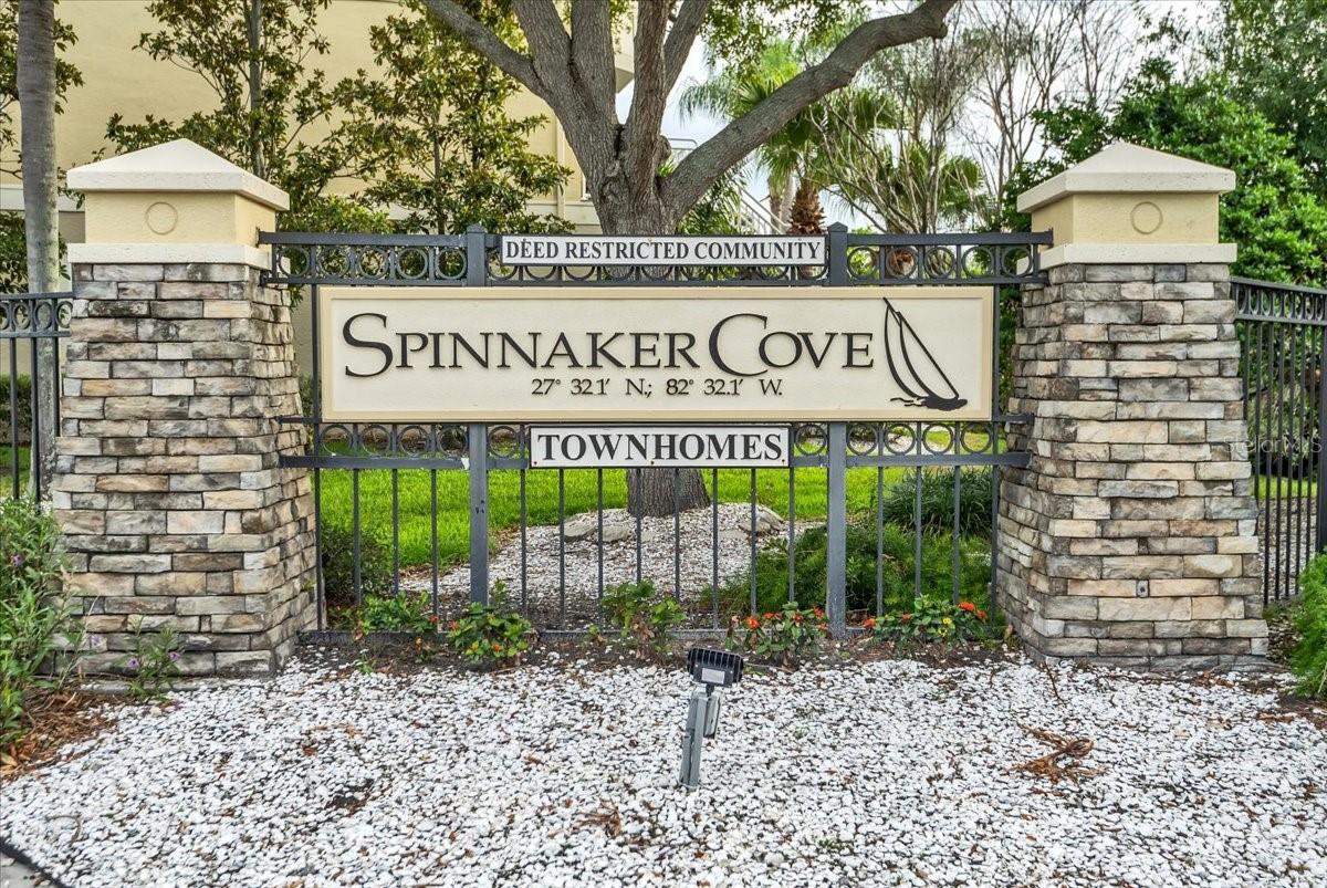SPINNAKER COVE TWNHMS - Residential