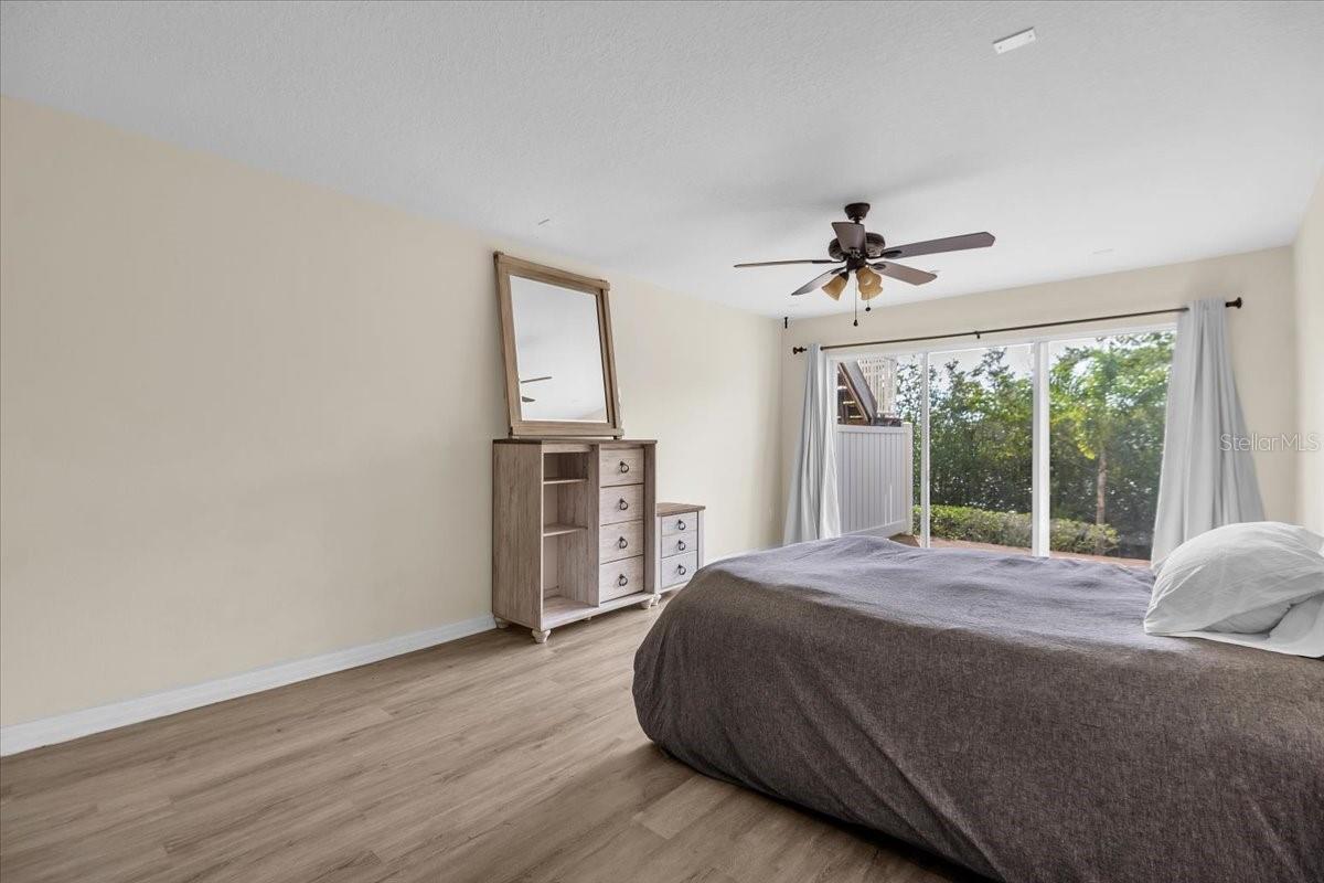 SPINNAKER COVE TWNHMS - Residential
