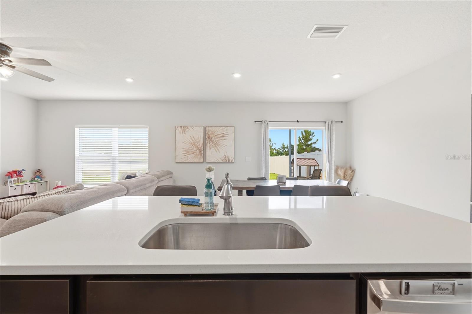 SUNCOAST LANDING PHASE 1 - Residential