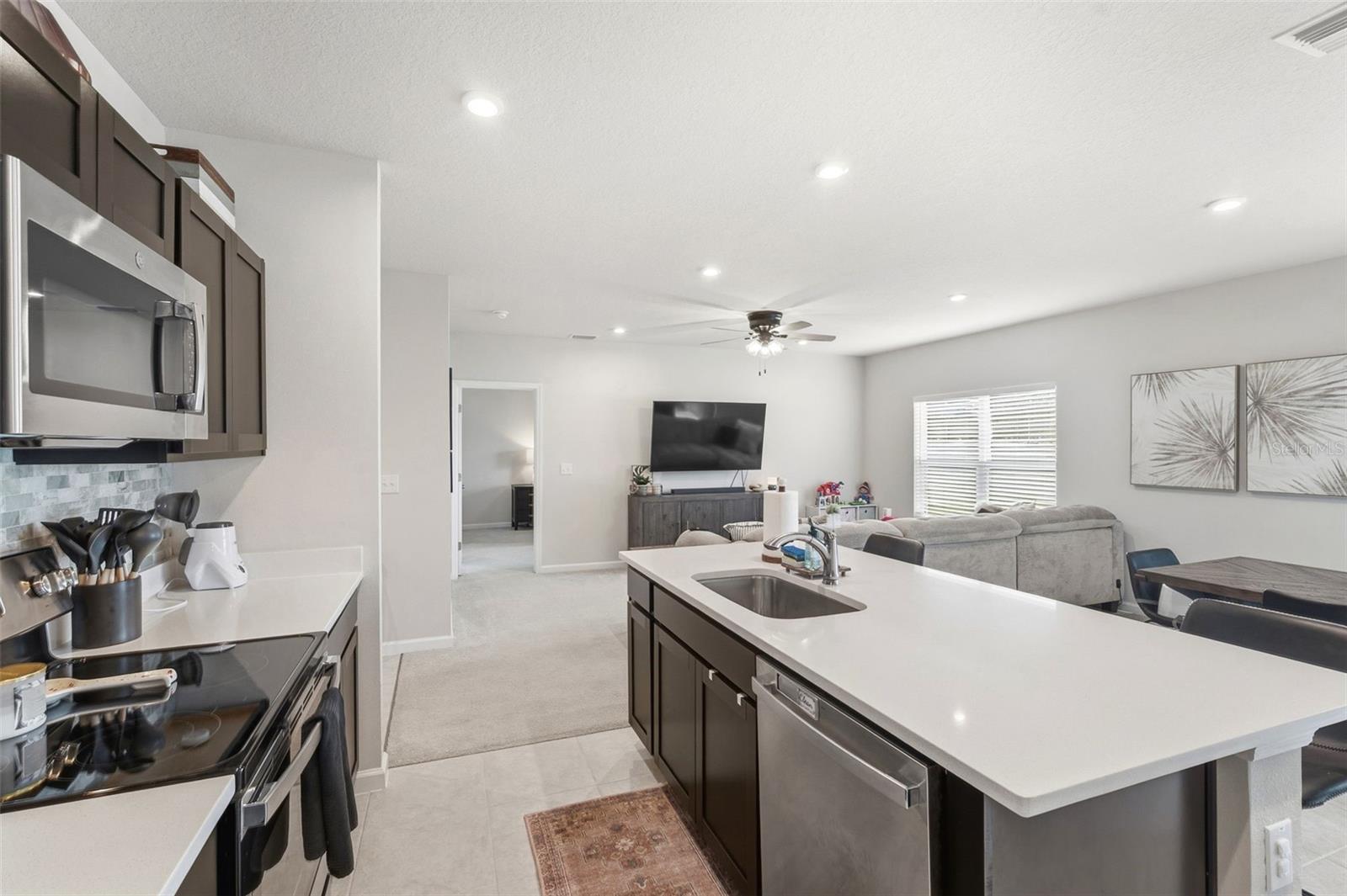 SUNCOAST LANDING PHASE 1 - Residential