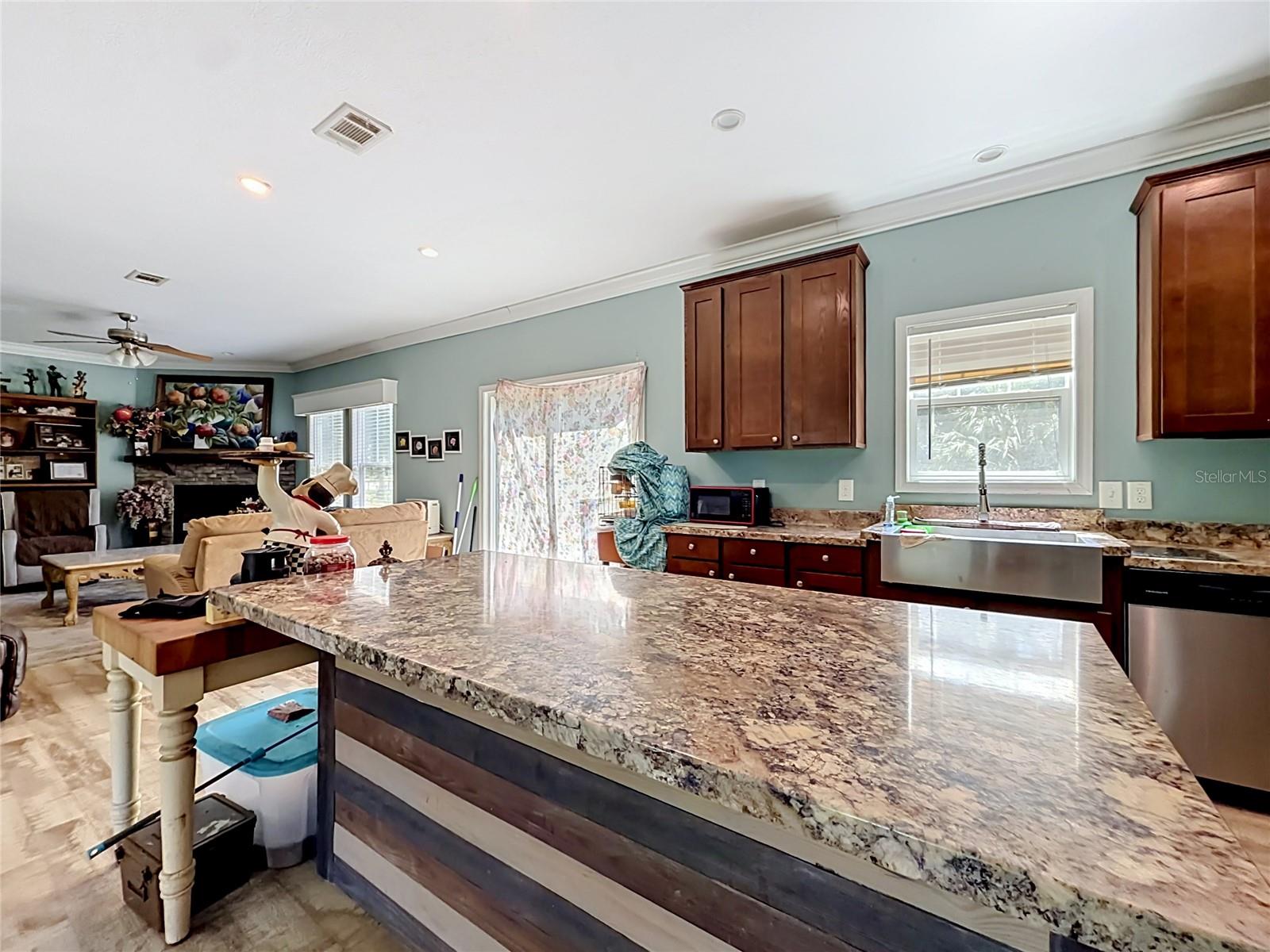 SILVER HILLS B &A - Residential