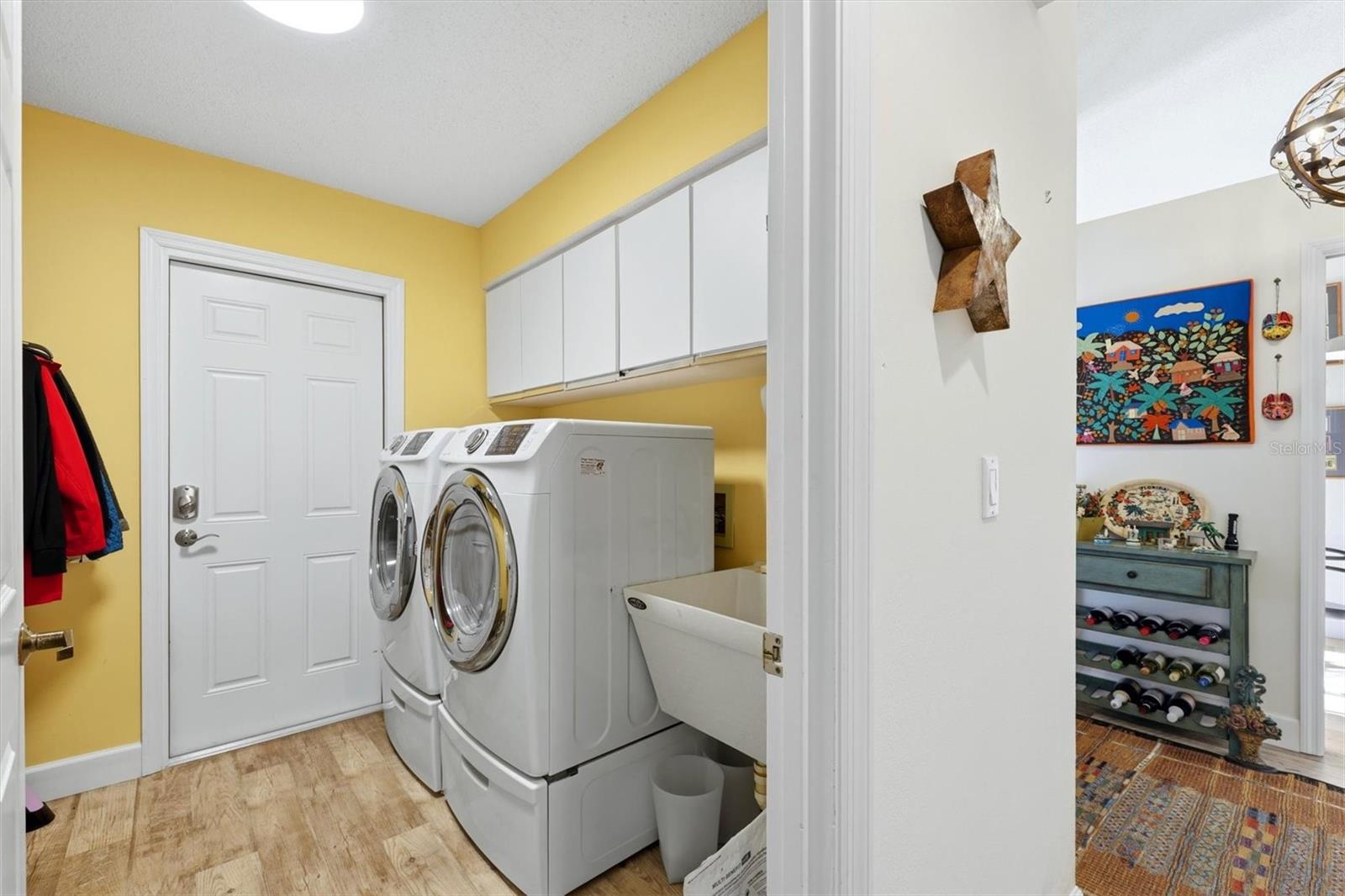 WOODBRIDGE ESTATES - Residential