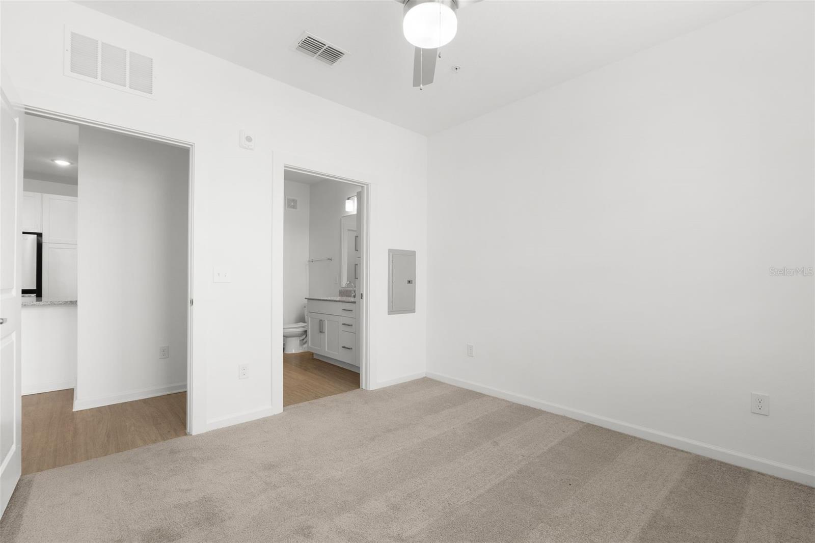 LUNARA APARTMENTS - Residential Lease