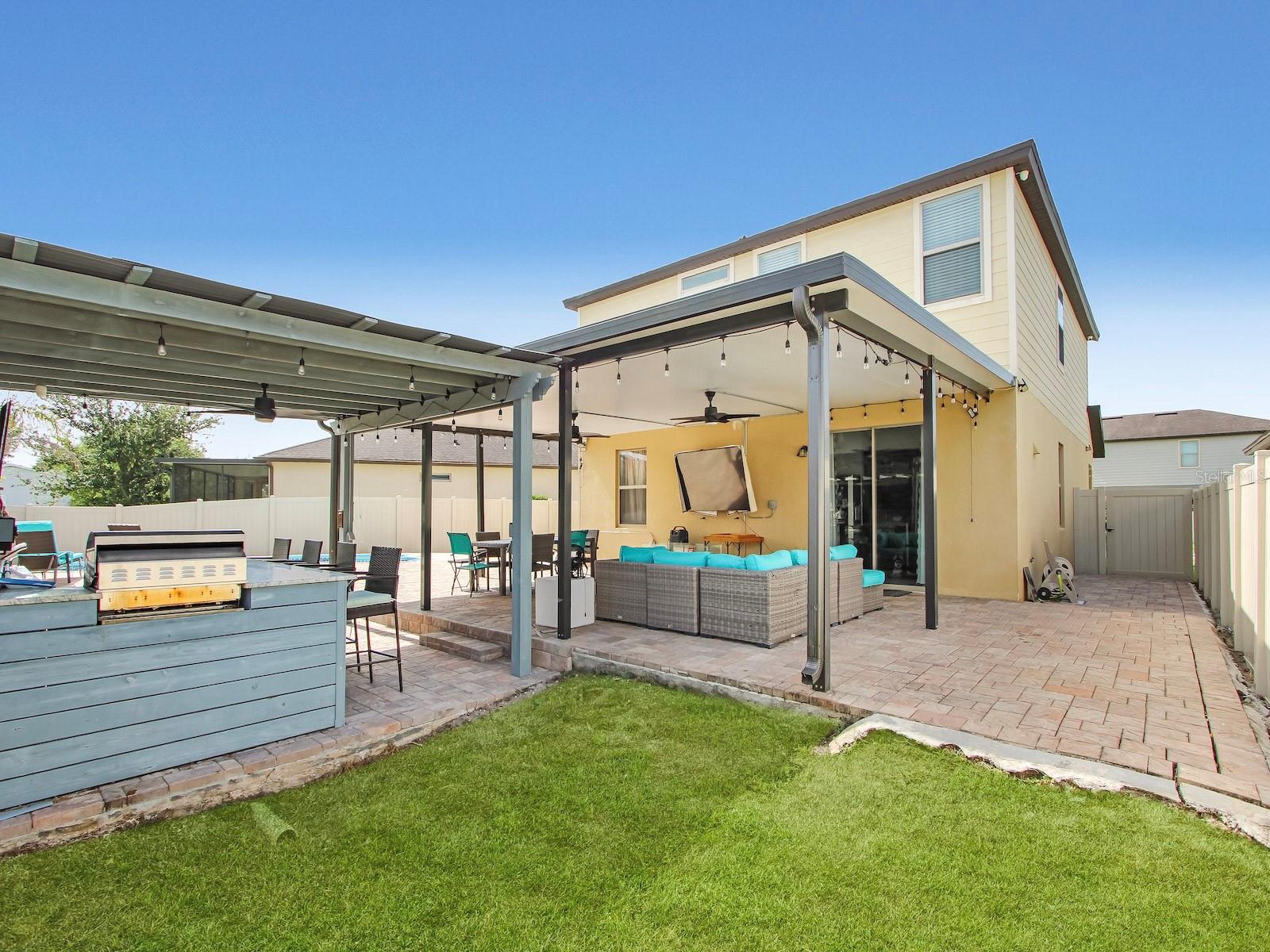 EAGLE MEADOW - Residential
