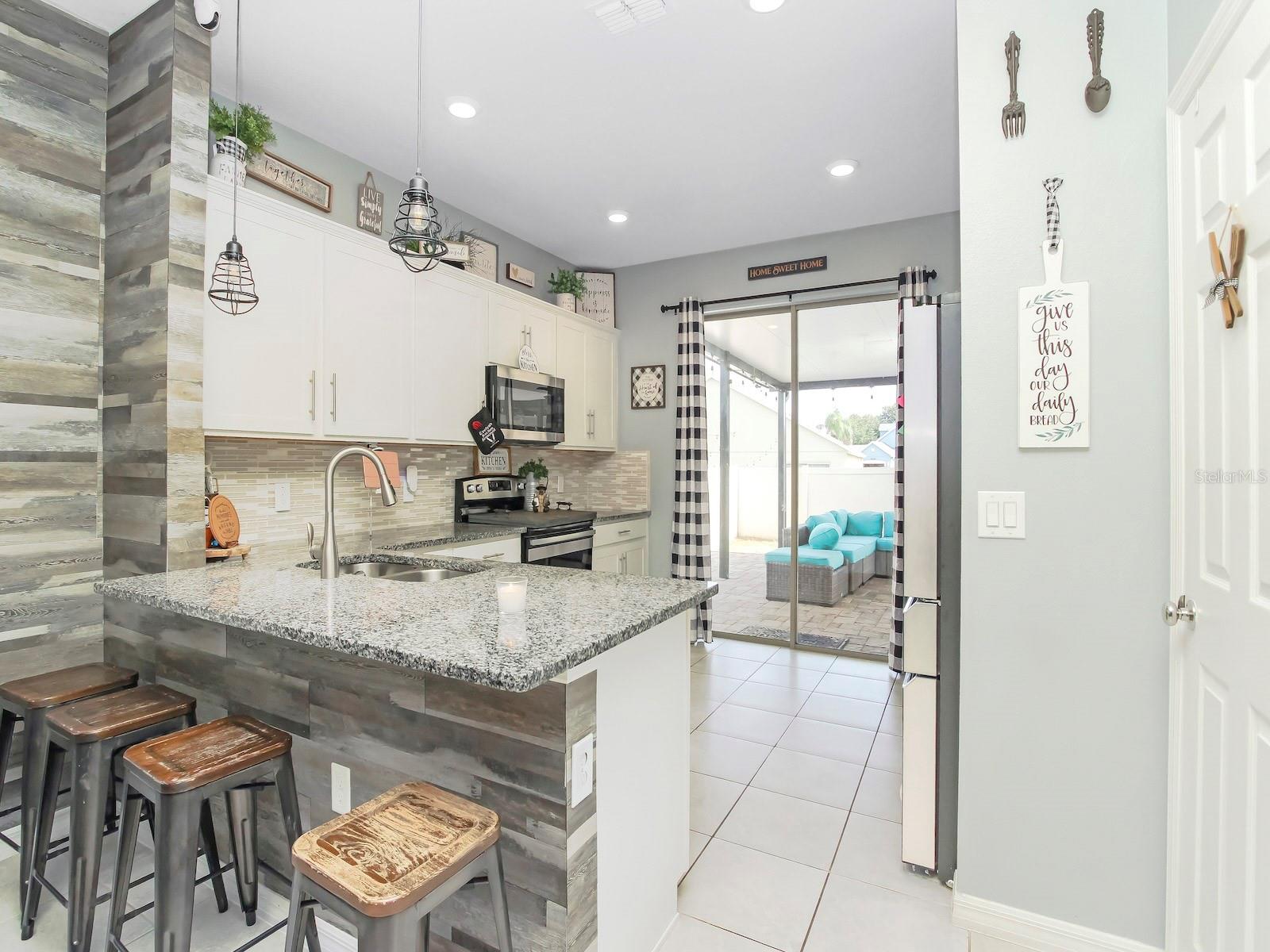 EAGLE MEADOW - Residential