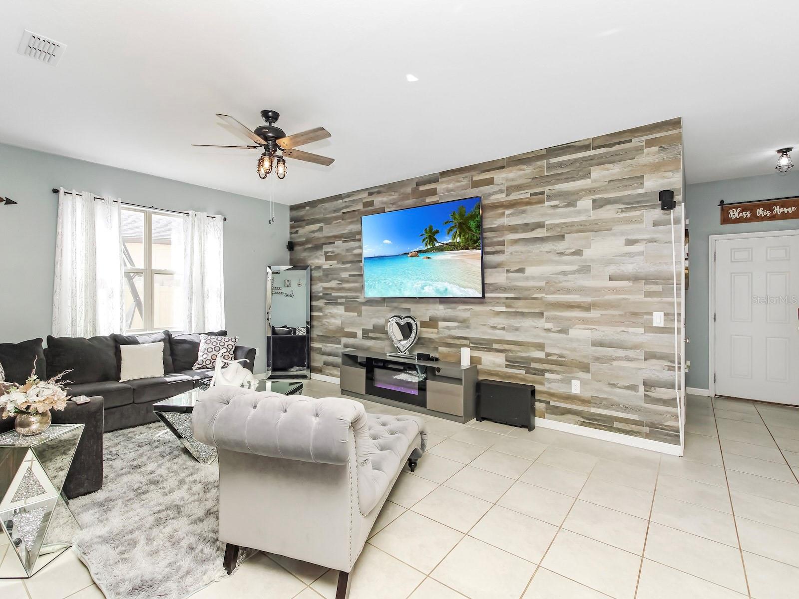 EAGLE MEADOW - Residential