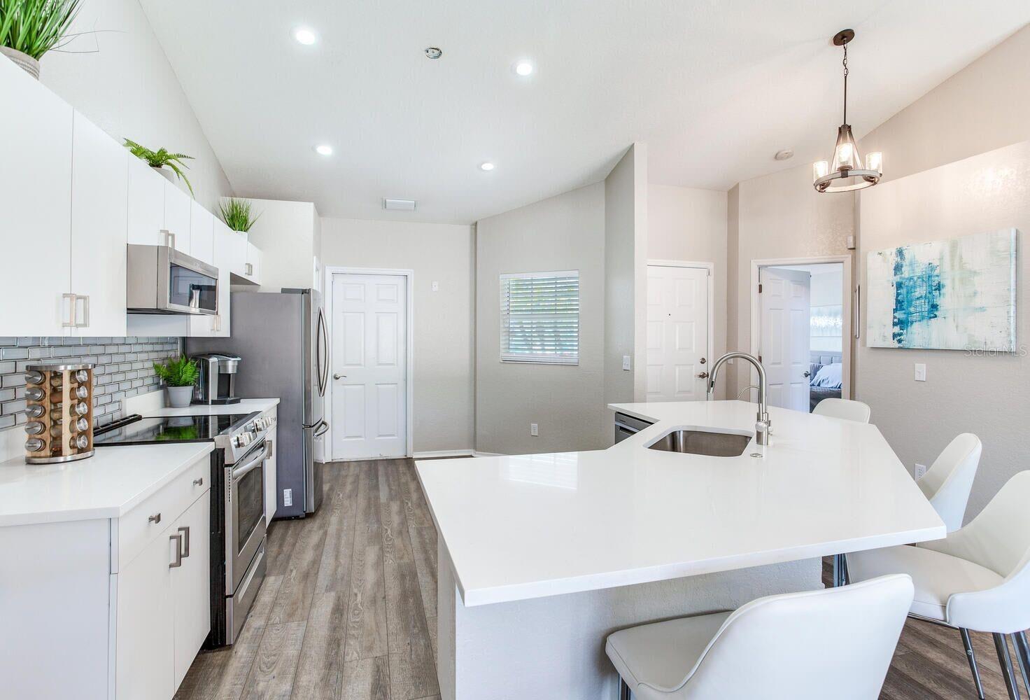 LAKEVIEW VILLAGE SEC H UNI - Residential
