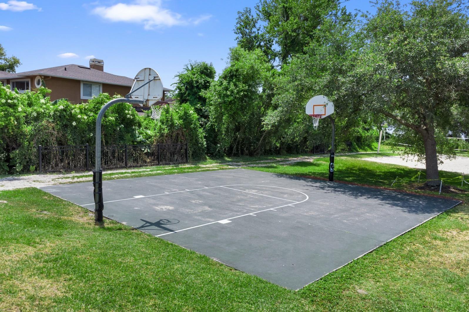 SWEETWATER OAKS - Residential