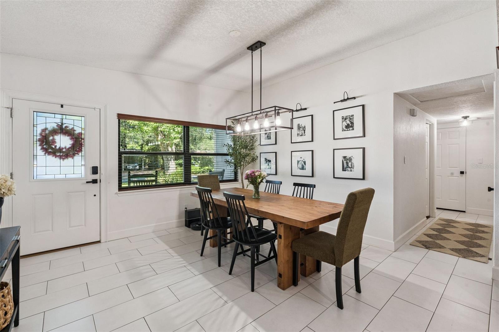 ROBERTA PLACE - Residential
