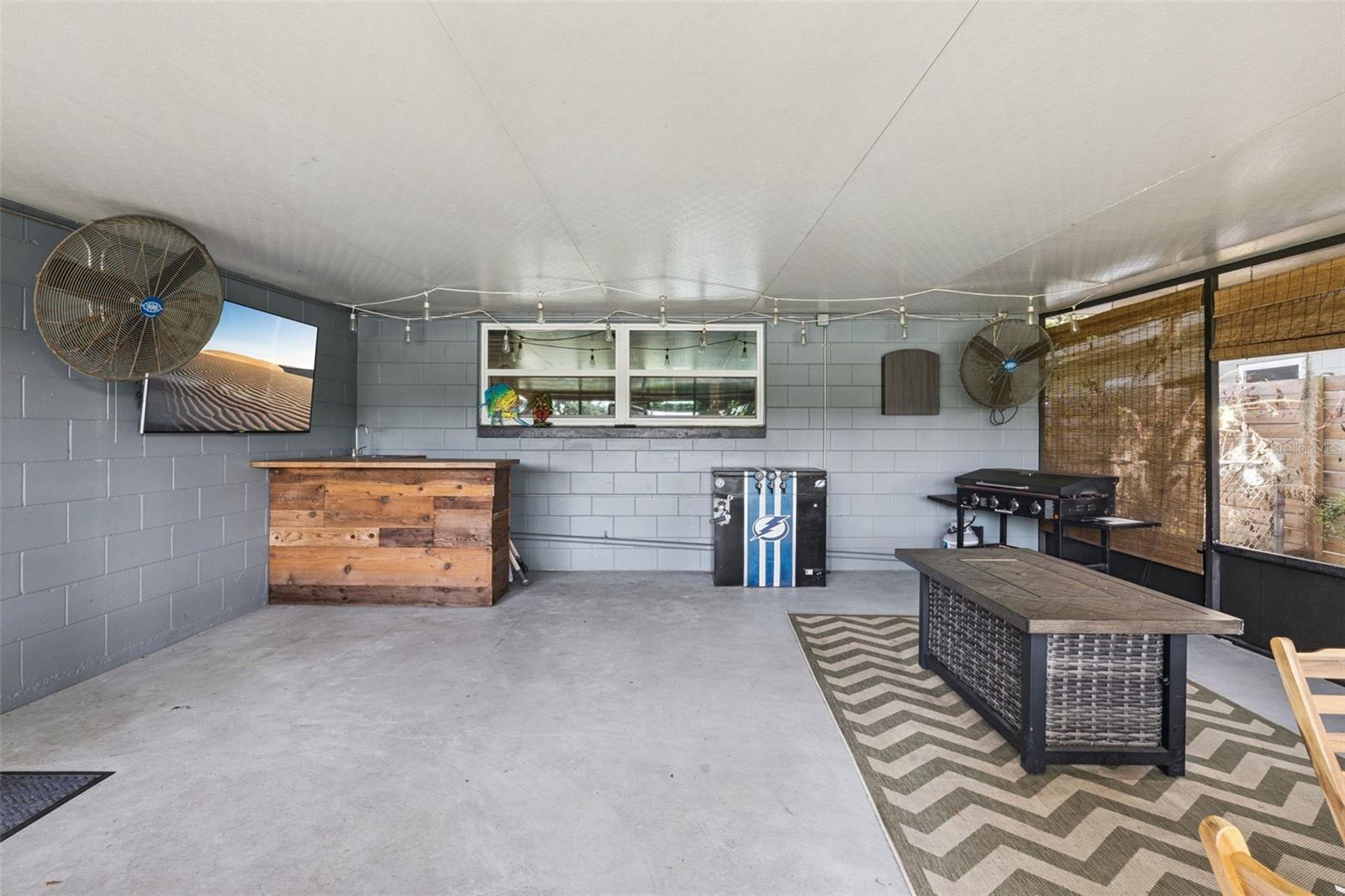 ROBERTA PLACE - Residential