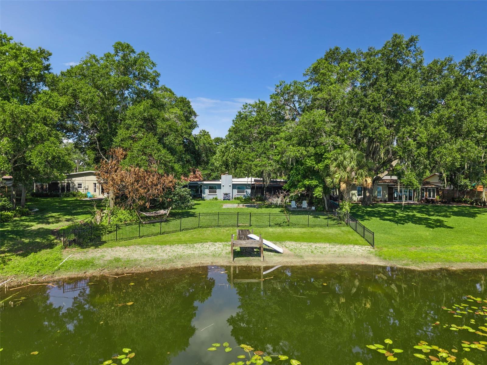 ROBERTA PLACE - Residential