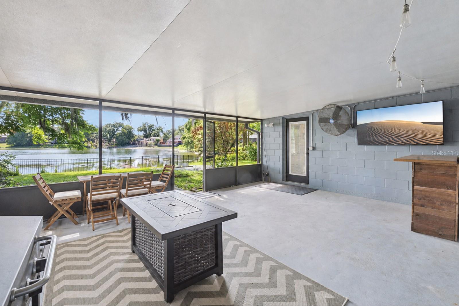 ROBERTA PLACE - Residential