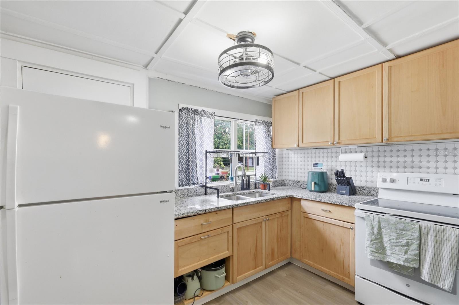 LEESBURG OAK CREST - Residential