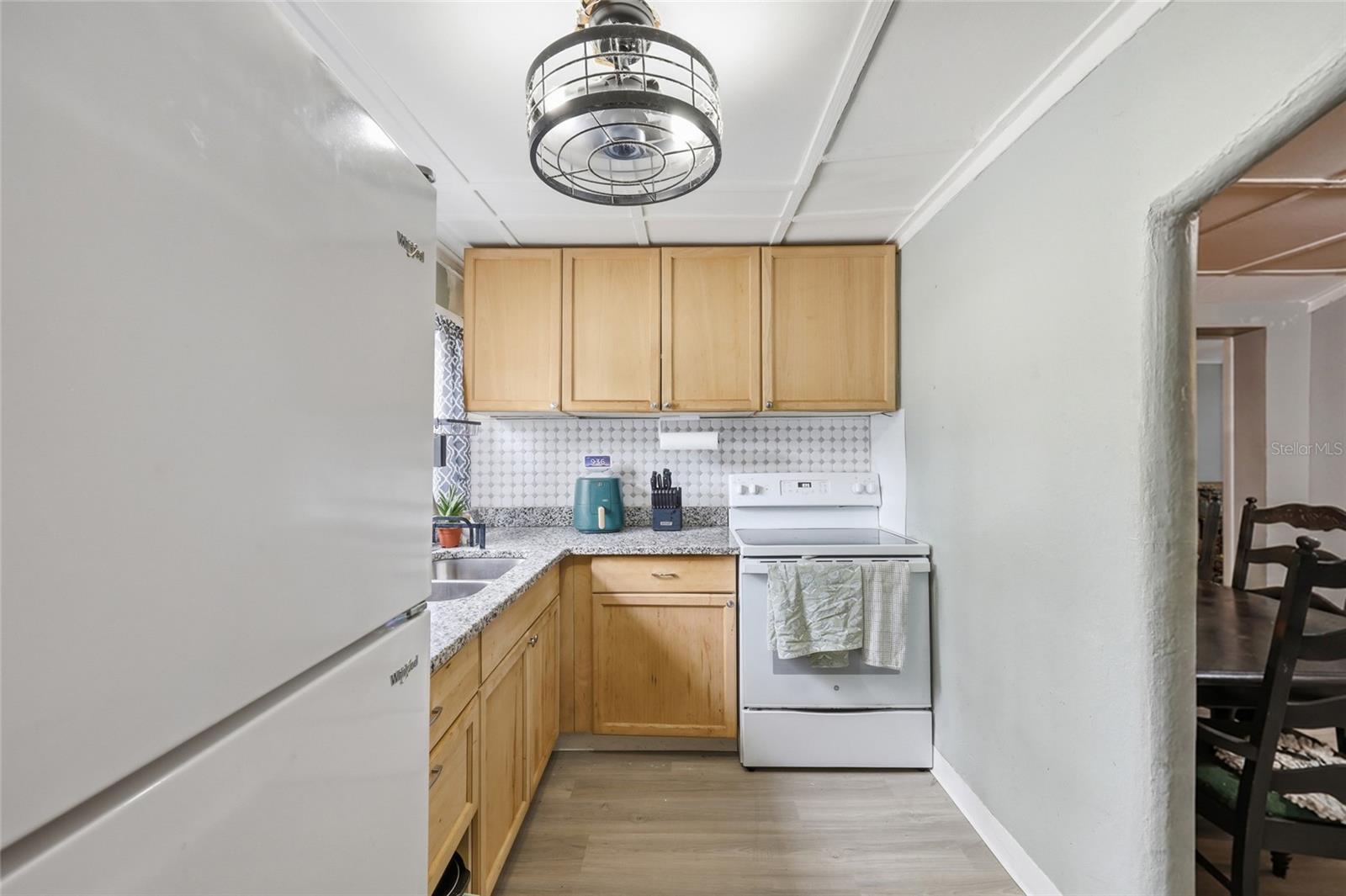 LEESBURG OAK CREST - Residential