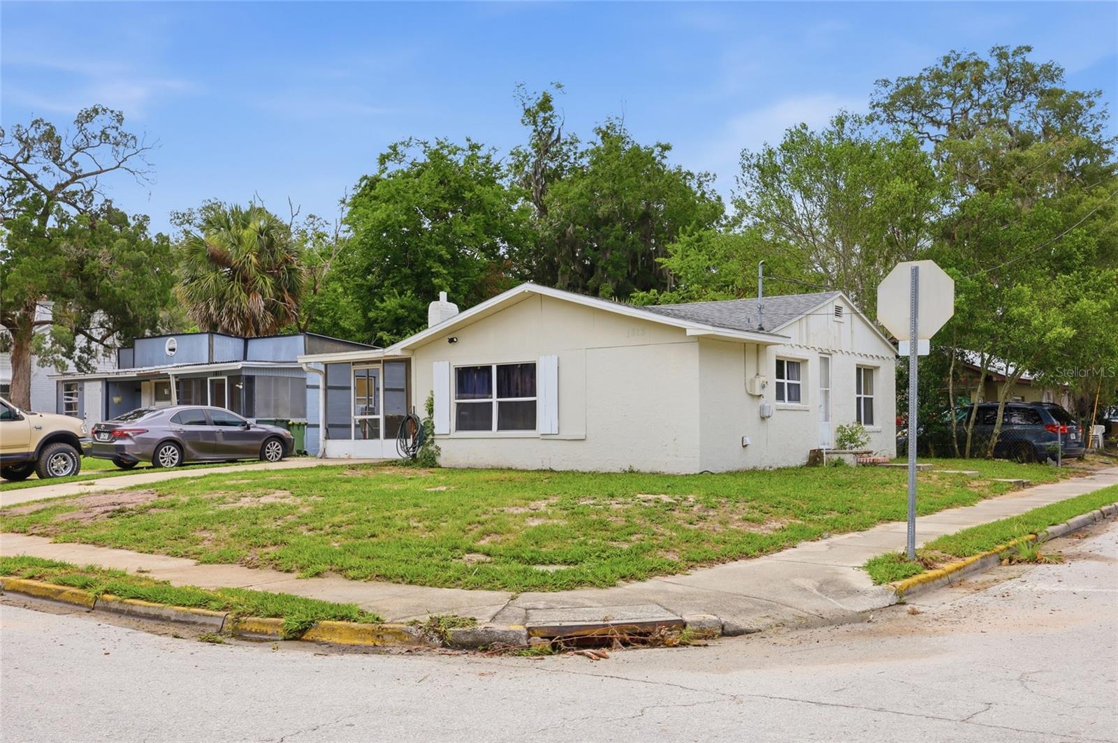 LEESBURG OAK CREST - Residential