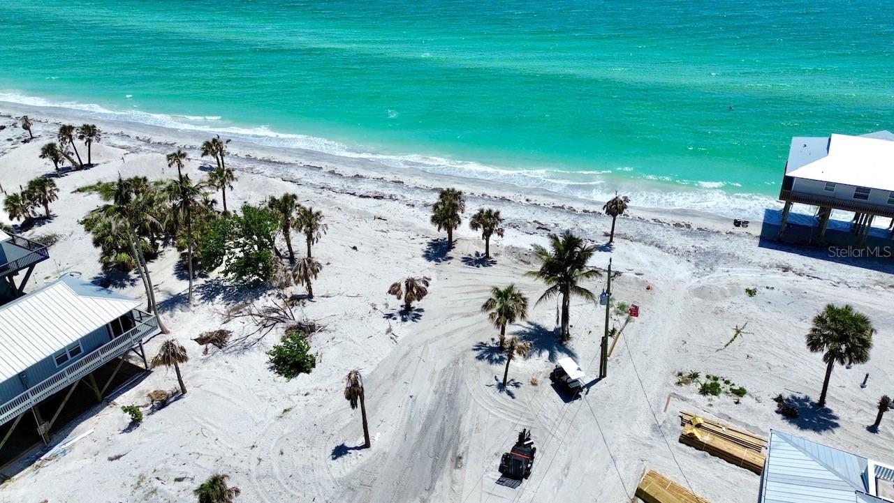 GULF ESTATES - Land
