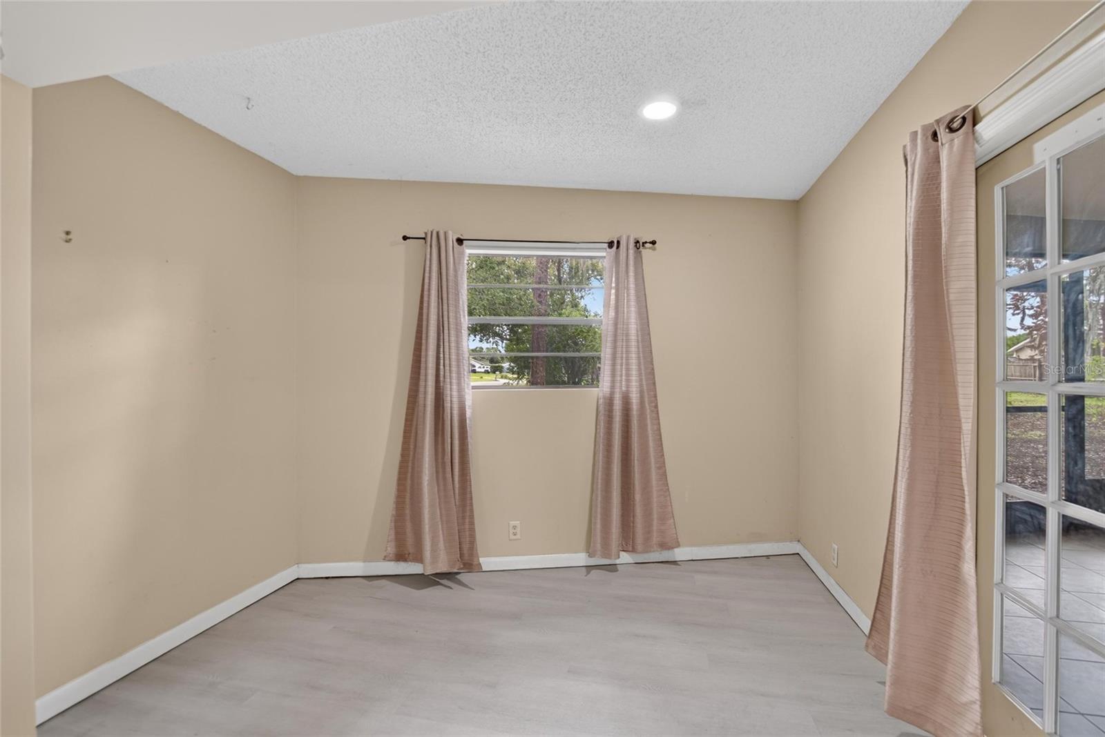 WALDEN LAKE SUB UN 1 - Residential