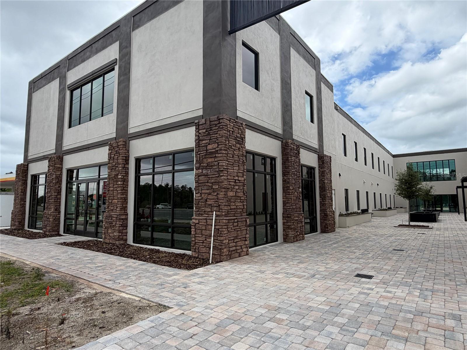ACREAGE & UNREC - Commercial Sale