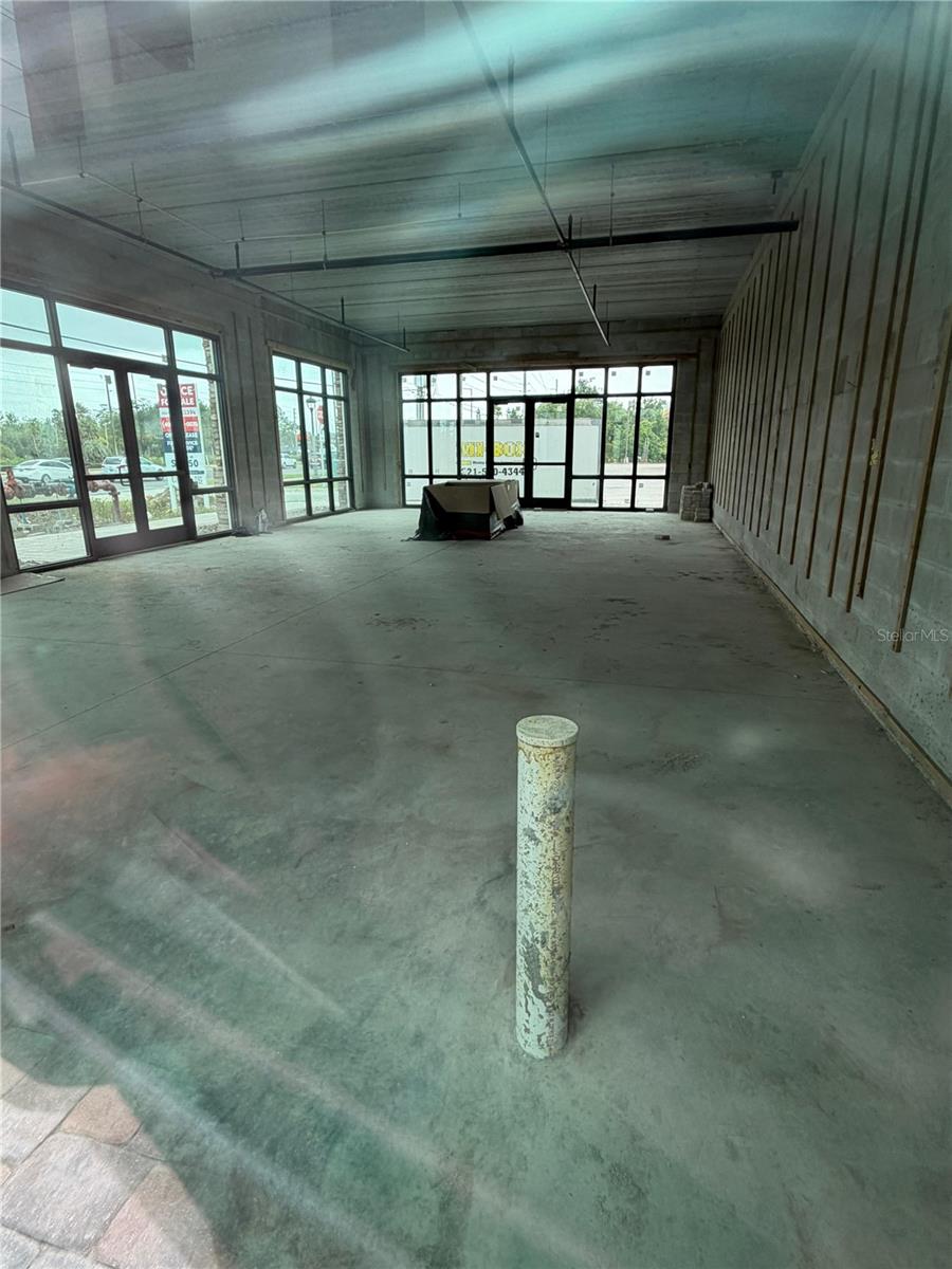 ACREAGE & UNREC - Commercial Sale