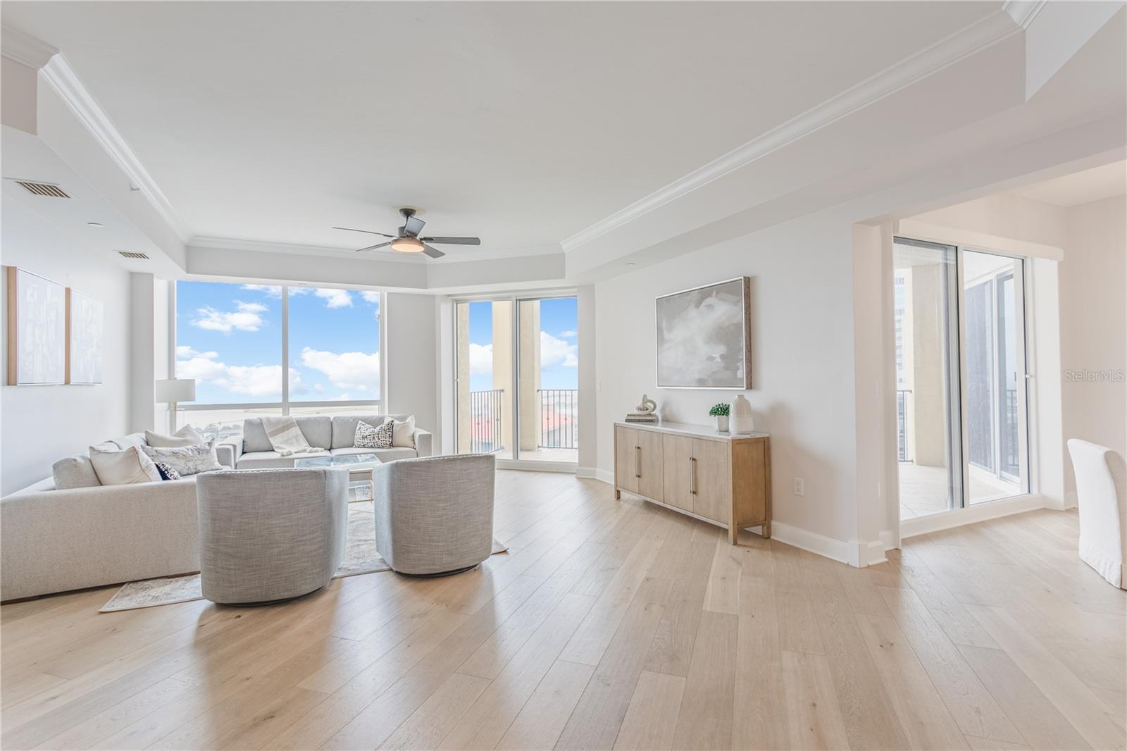 PARKSHORE PLAZA CONDO - Residential Lease