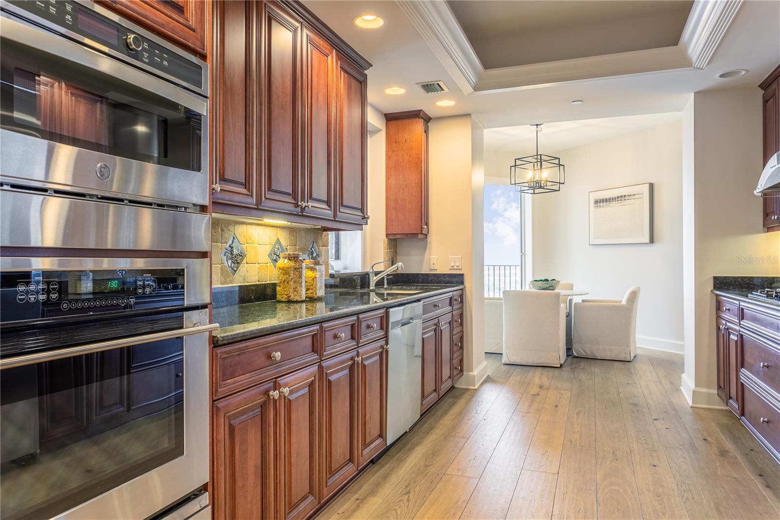 PARKSHORE PLAZA CONDO - Residential Lease