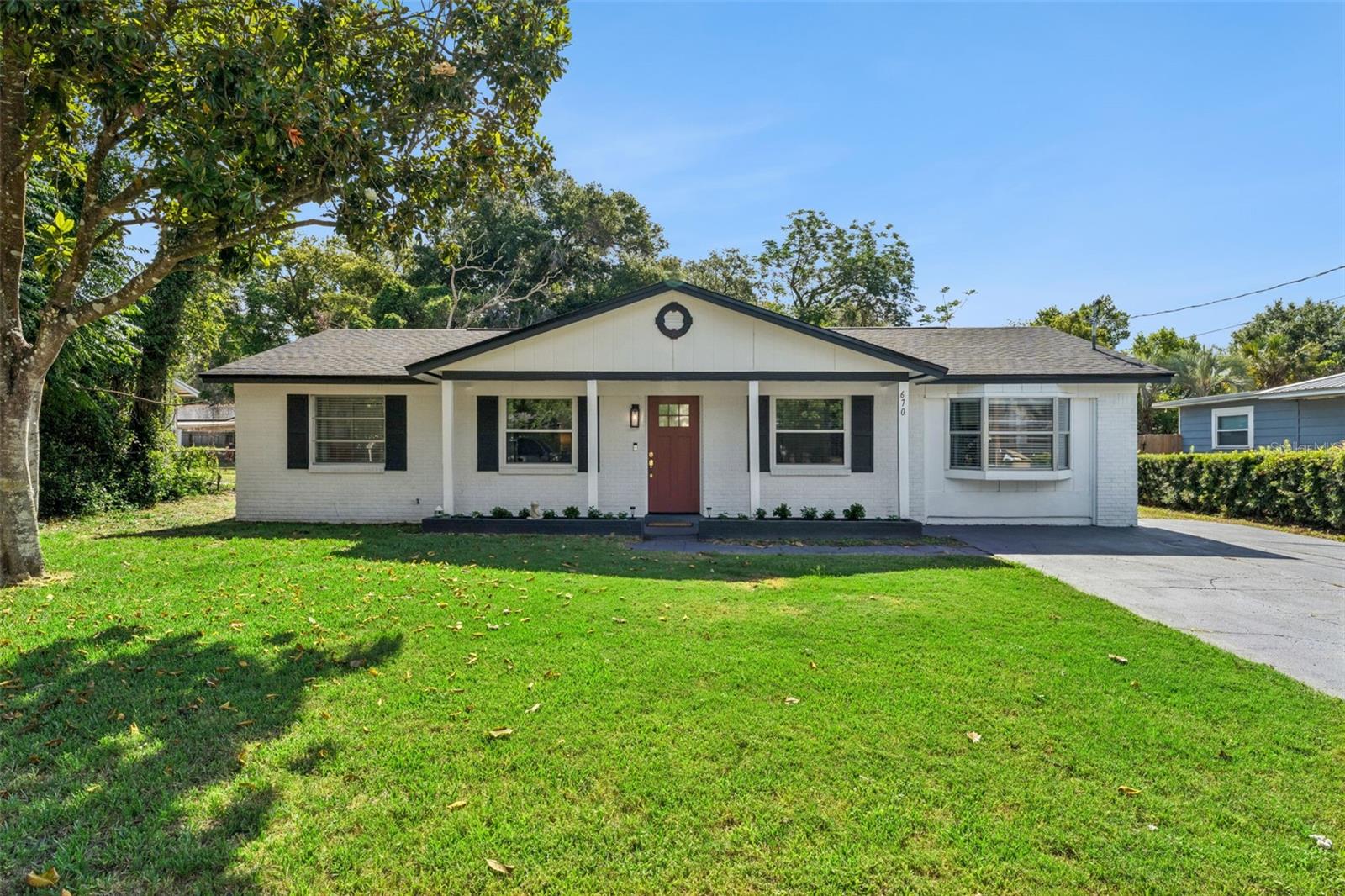 GOLDEN HEIGHTS - Residential