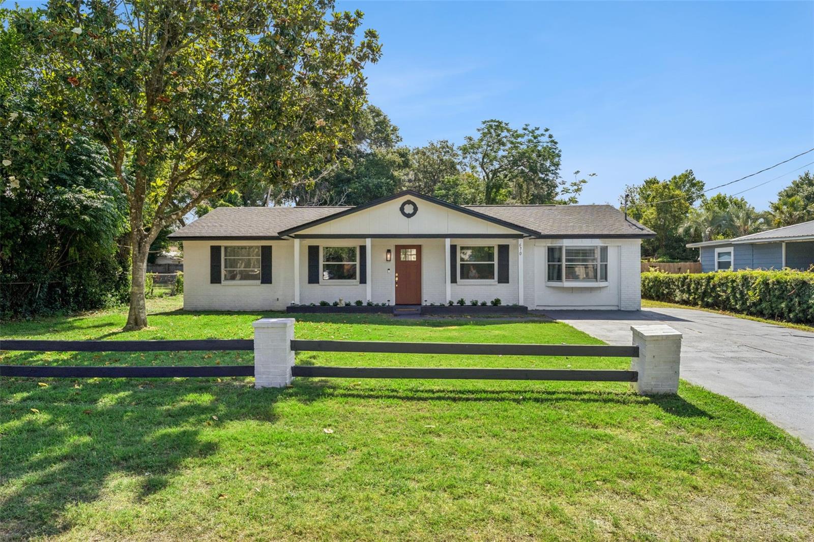 GOLDEN HEIGHTS - Residential