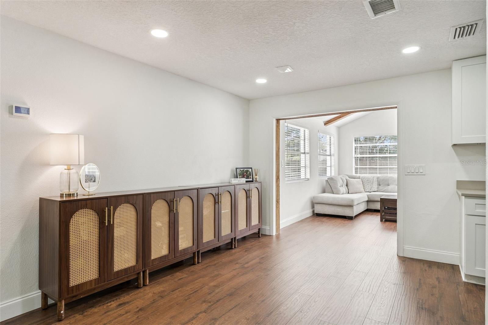 GOLDEN HEIGHTS - Residential