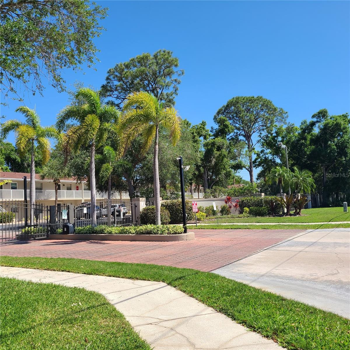 PARK VIEW - Residential Lease