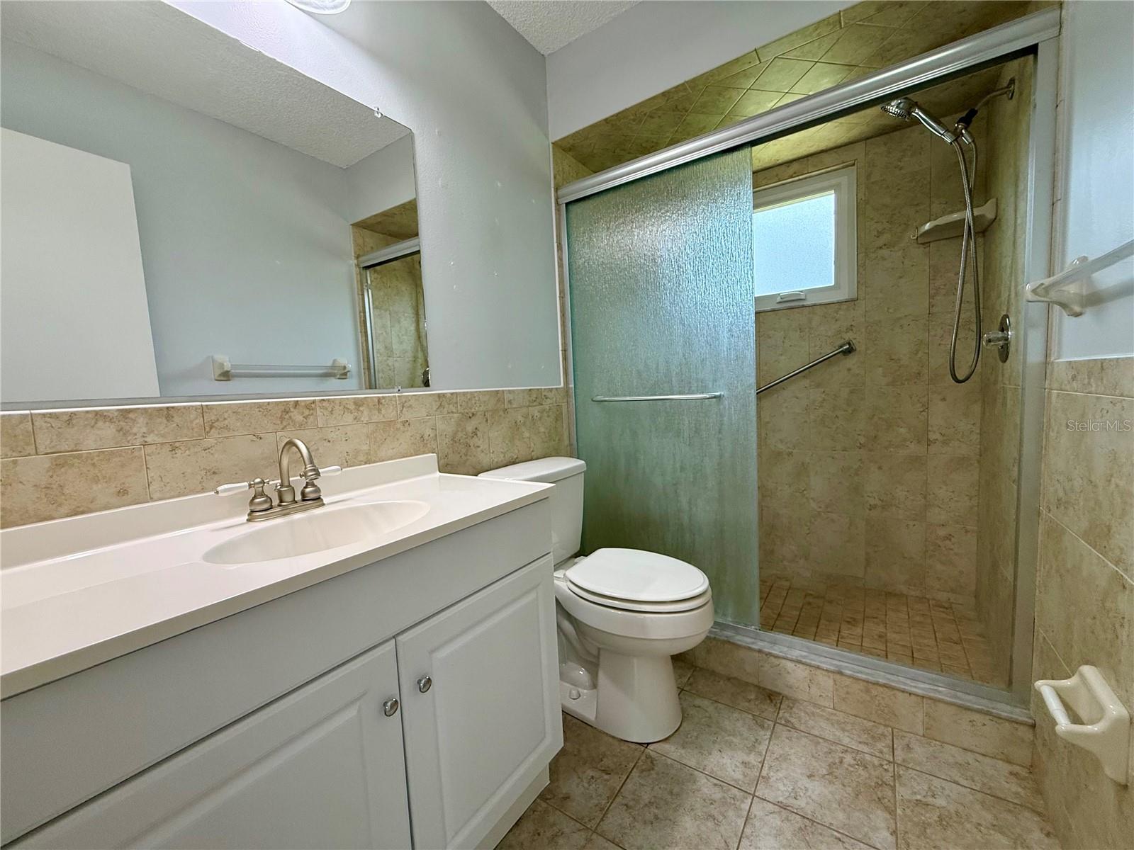 PALM CAY - Residential