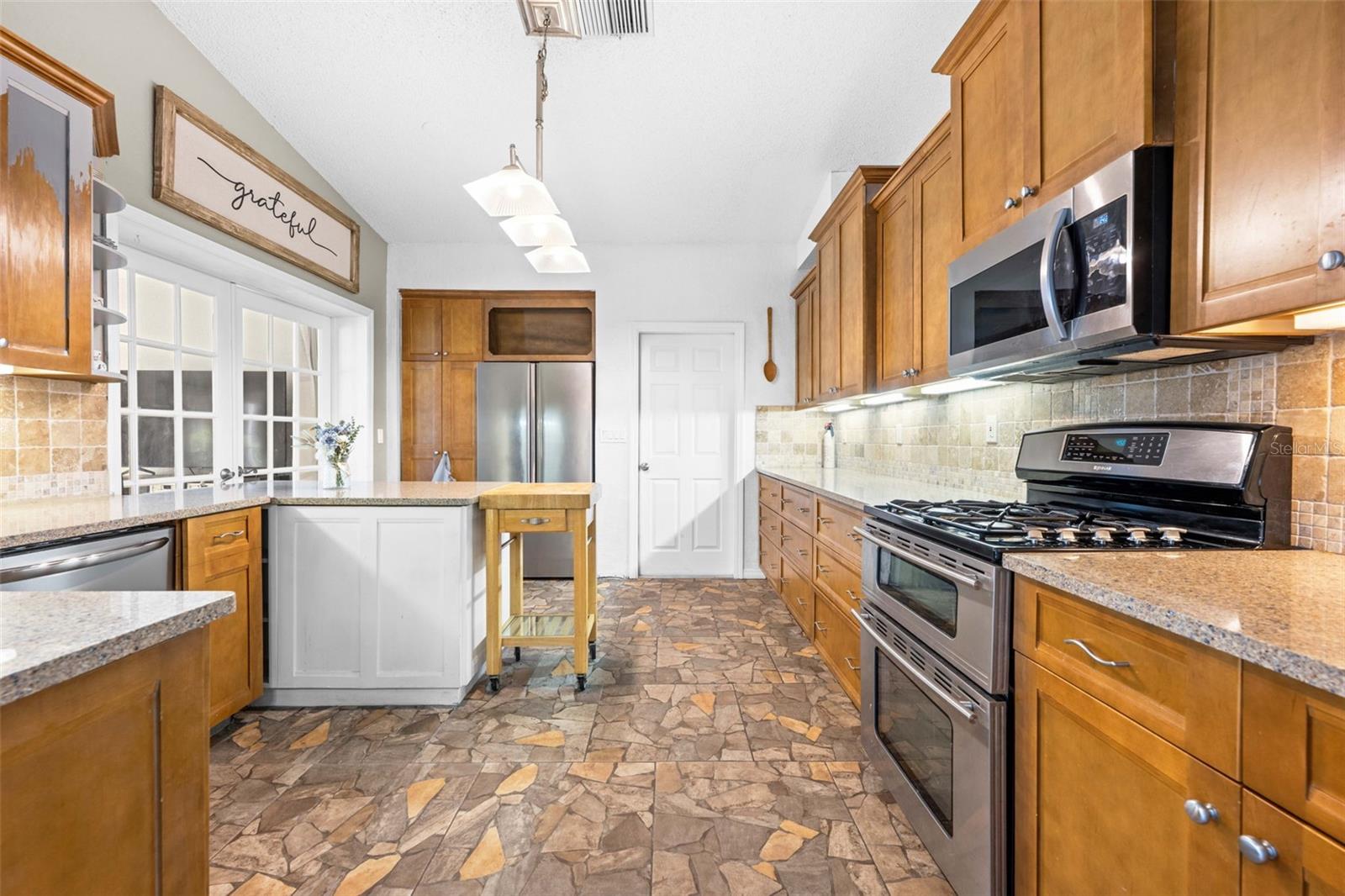 GLEN HILLS VILLAGE - Residential