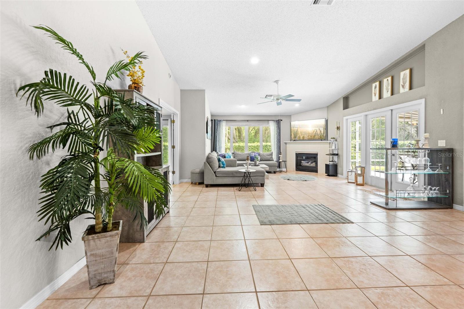 GLEN HILLS VILLAGE - Residential