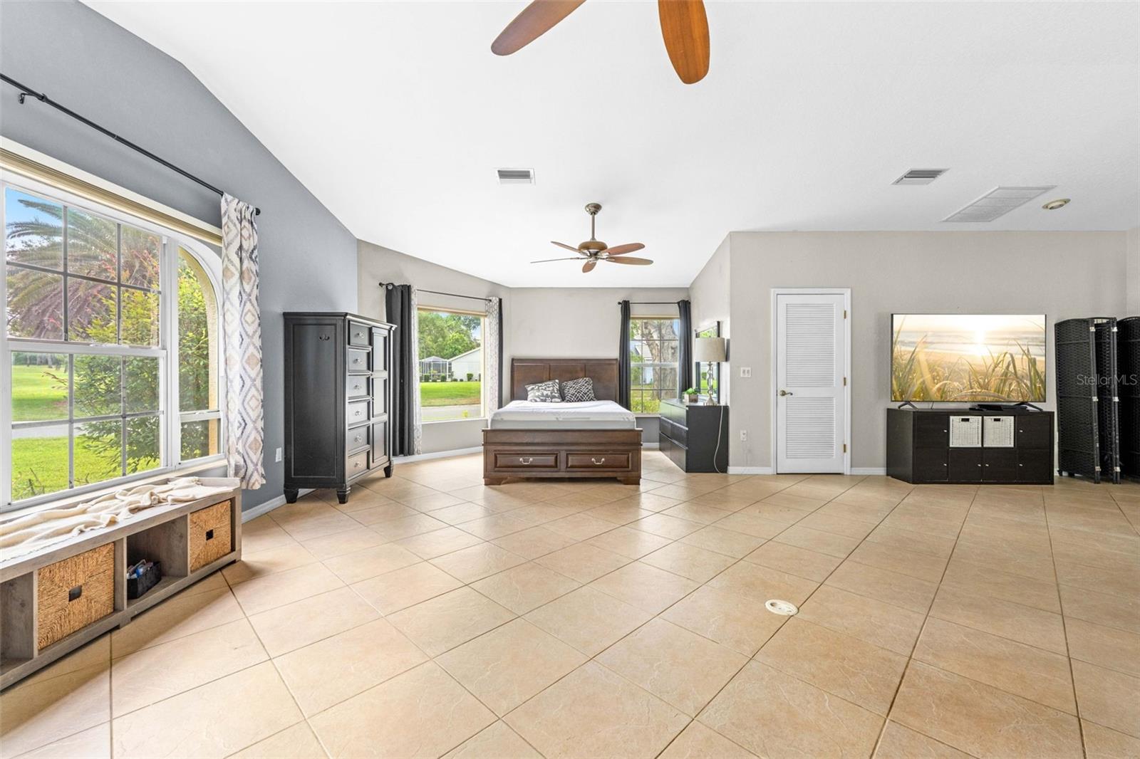 GLEN HILLS VILLAGE - Residential