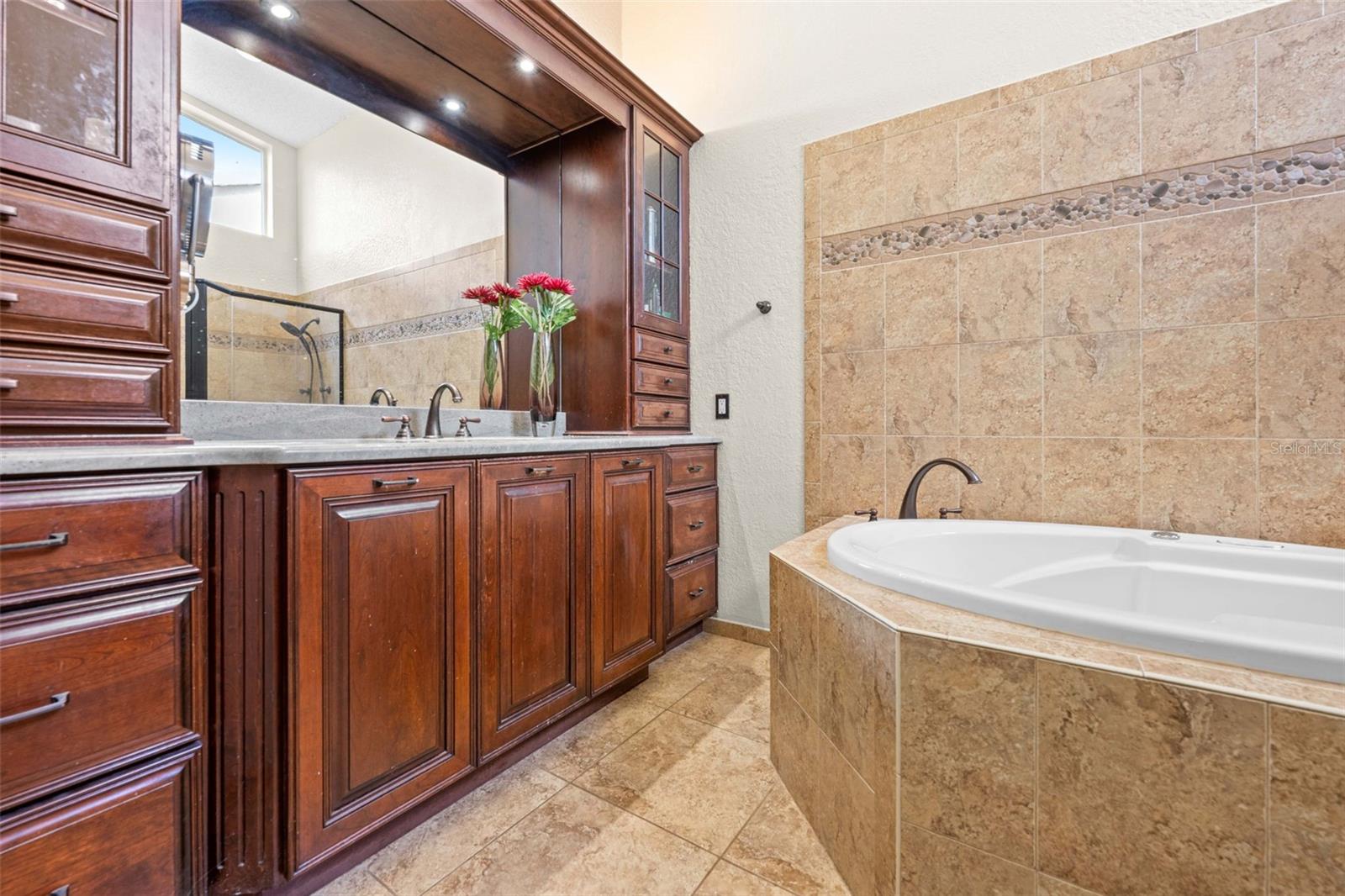 GLEN HILLS VILLAGE - Residential