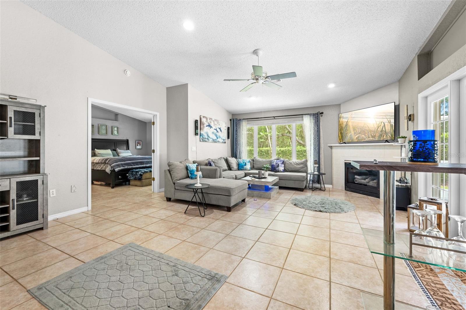 GLEN HILLS VILLAGE - Residential