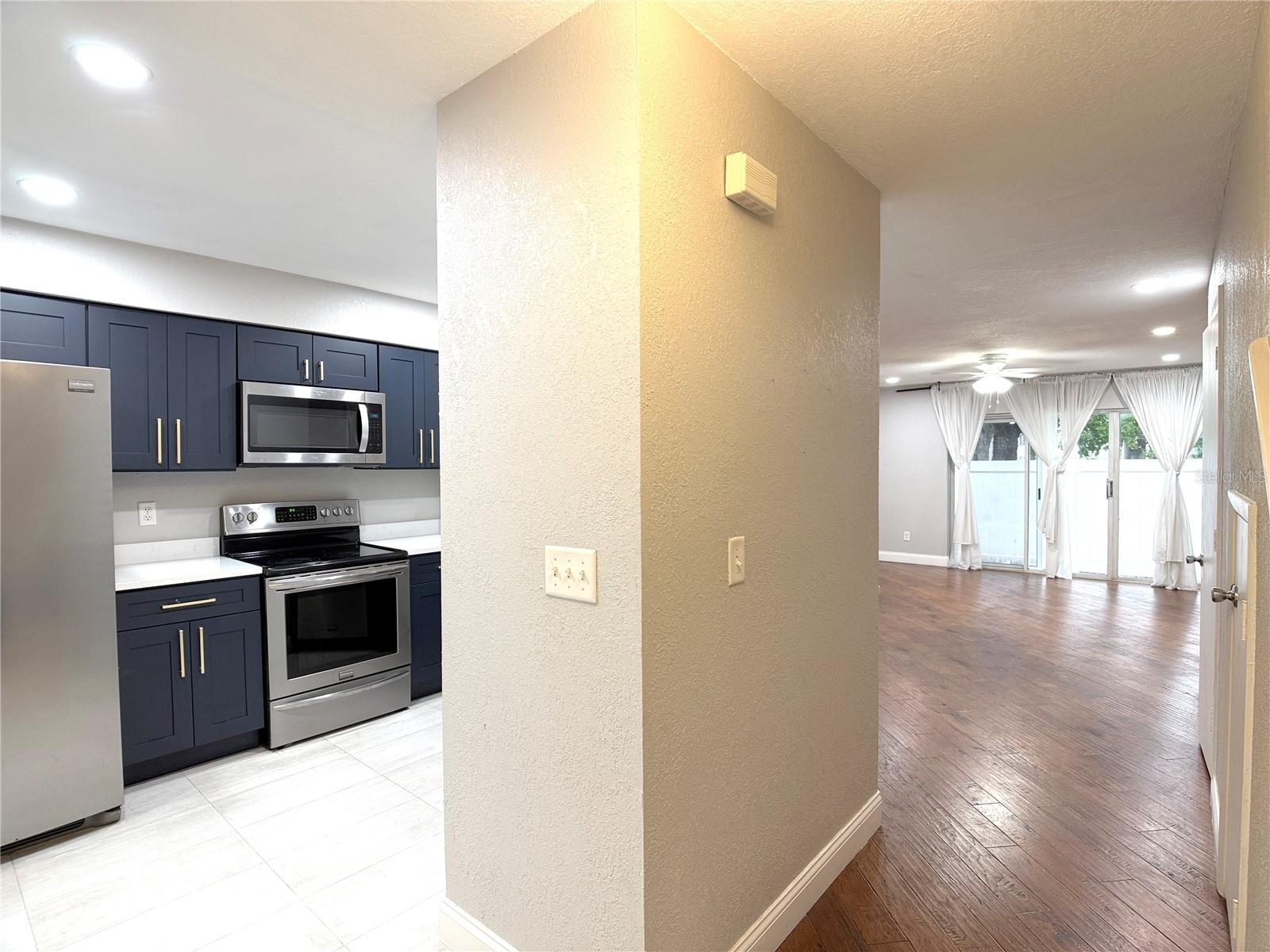 CYPRESS CRK GOLF TOWNHOMES CONDO - Residential Lease