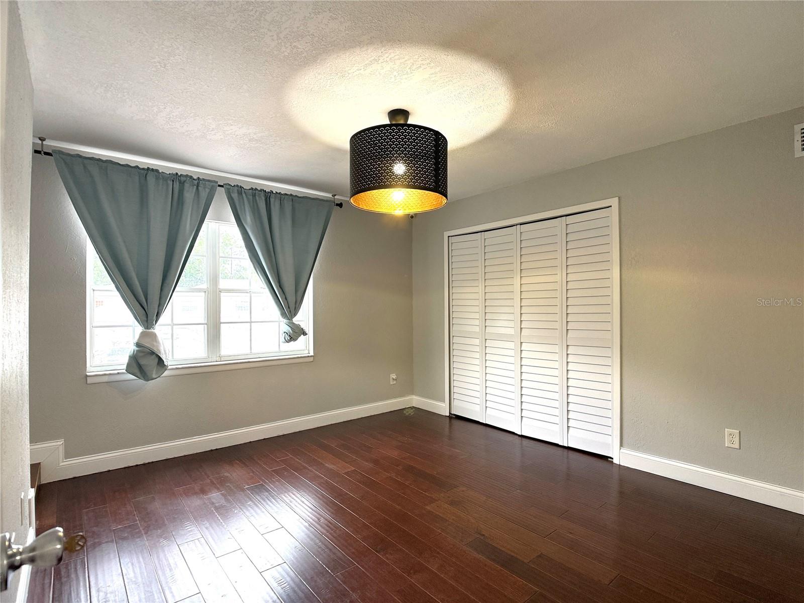 CYPRESS CRK GOLF TOWNHOMES CONDO - Residential Lease