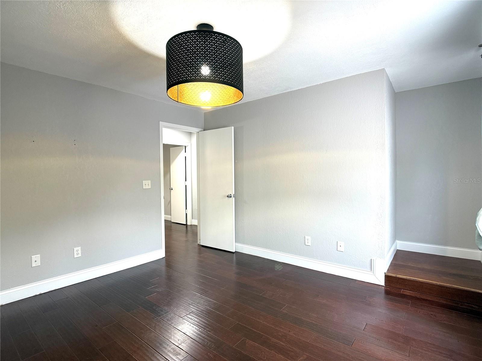 CYPRESS CRK GOLF TOWNHOMES CONDO - Residential Lease