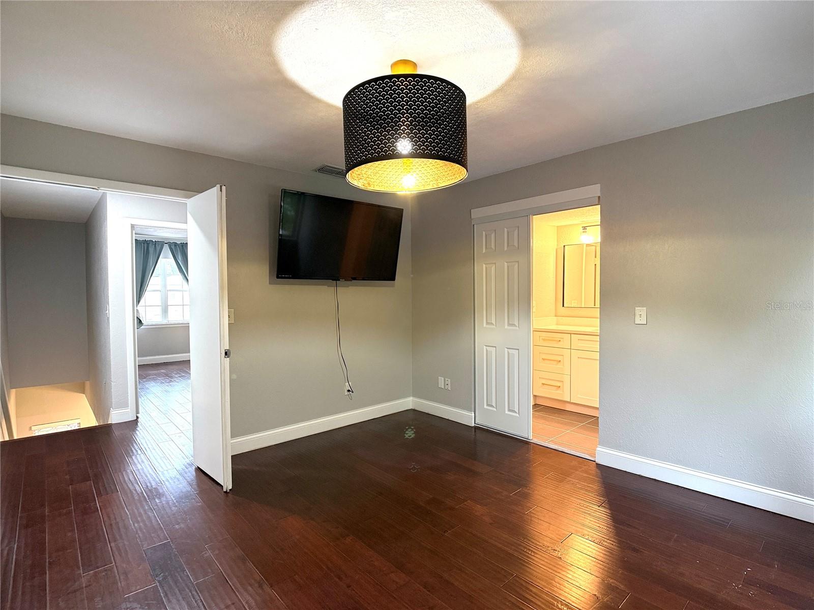 CYPRESS CRK GOLF TOWNHOMES CONDO - Residential Lease